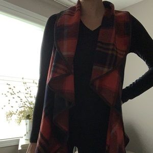 Altard state vest/sweater